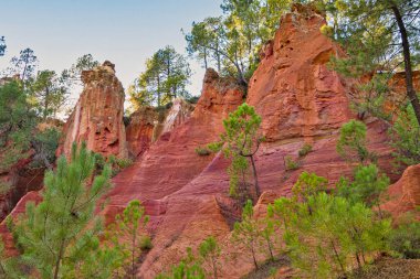 Roussillon 'daki Ocher Patikası
