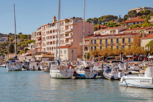 Cassis şehrinin limanı