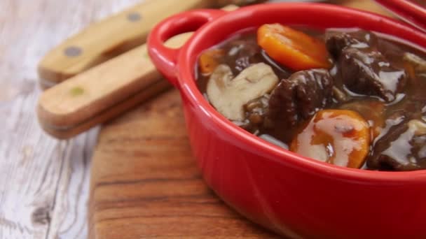 French Dish Beef Bourguignon Red Casserole French Fries Table — Stock Video