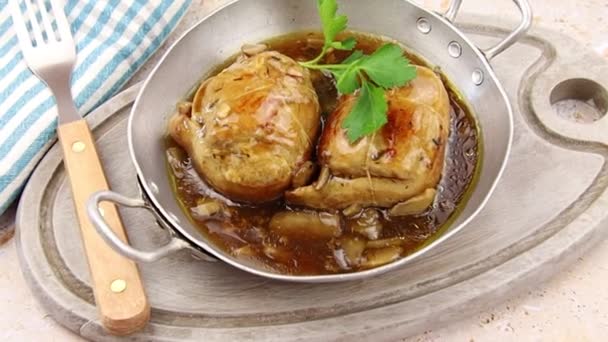 Pork Roulades Mushroom Sauce — Vídeo de Stock