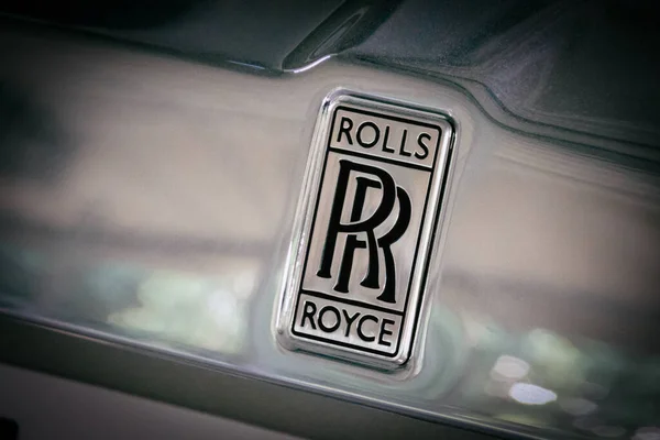 Kühlergrill Der Luxusmarke Rolls Royce — Stockfoto