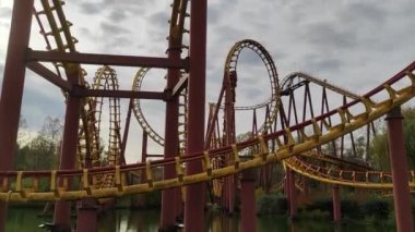 Asteriks eğlence parkının manzarası