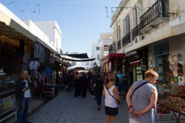 Hammamet (Tunus şehri) çarşısı