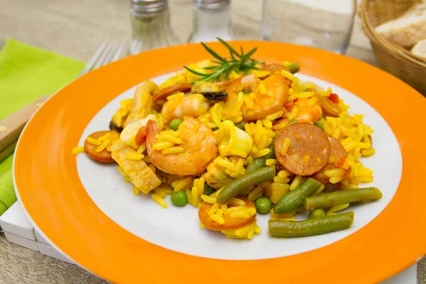 Prato Paella Com Salsicha Frutos Mar — Fotografia de Stock