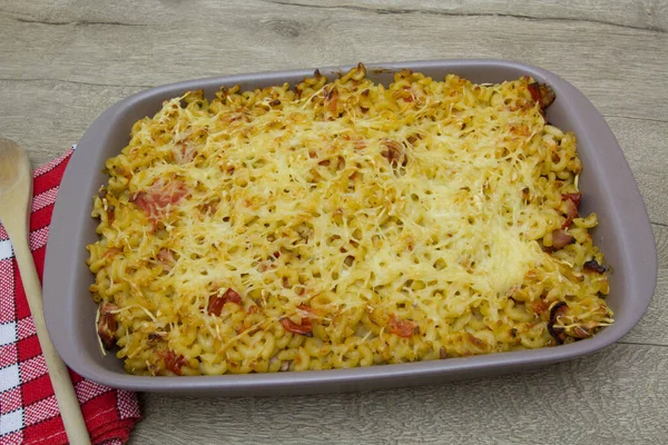 Gebakken Pasta Met Kaas Ovenschotel — Stockfoto