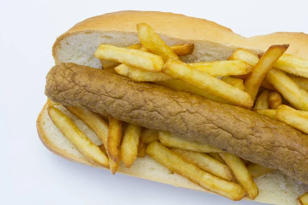 Amerikaanse Fricadelle Worst Sandwich Geïsoleerd Een Witte Achtergrond — Stockfoto