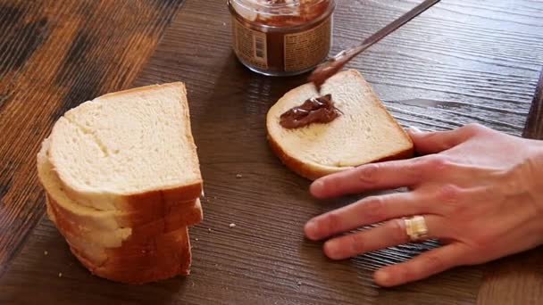 Namazání Kakaového Másla Chléb — Stock video