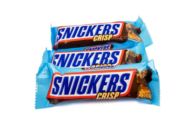 Packet Crisp Snickers Isolated White Background — Stock Photo, Image