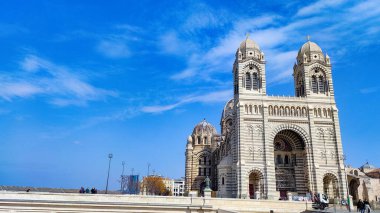 Marsilya 'nın Saint Marie Katedrali.