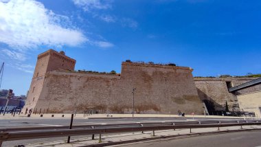 Avrupa'nın Ortaçağ Kalesi 