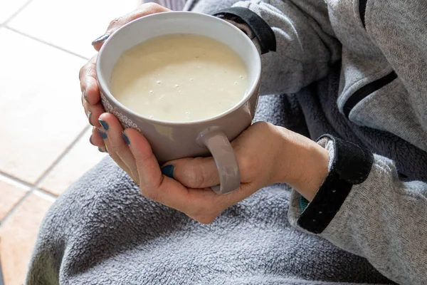 Person Holding Hot Soup Warm — Stock Photo, Image