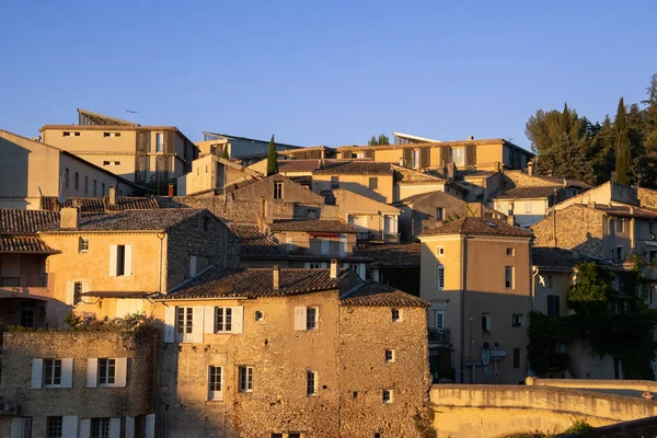 Όμορφη Θέα Της Παλιάς Πόλης Της Vaison Romaine — Φωτογραφία Αρχείου