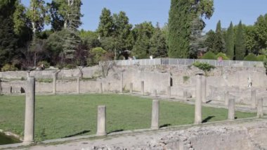 Vaucluse 'deki Vaison-la-Romaine kasabasından Roma kalıntıları.