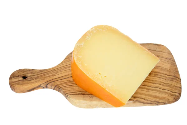 Stücke Von Gouda Käse Auf Einem Schneidebrett Großaufnahme — Stockfoto