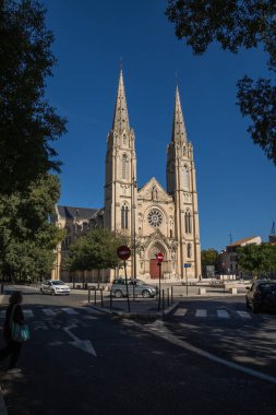 Nmes 'teki Saint-Baudile Kilisesi (Gard / France)