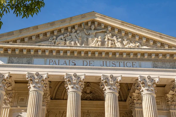 Gmach Sądu Miasta Nmes Gard Francja — Zdjęcie stockowe