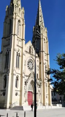 Nmes 'teki Saint-Baudile Kilisesi (Gard / France)