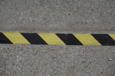 Bir yüzey üzerinde düz çizgi şekli, şekli ve dokusu olan nesne