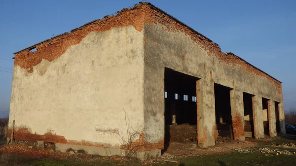 Deterioração Danos Estruturais Construção Casa Abandonada Área Rural — Fotografia de Stock