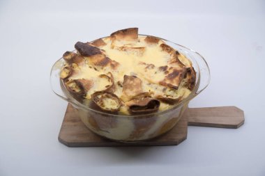 Pastaneden tatlı bir şeyler, bir pasta veya tatlı. 