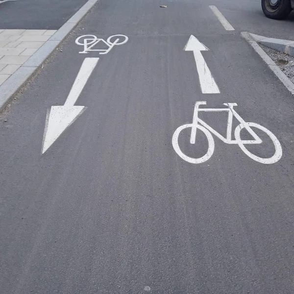 Cykelväg Markering Gatan Med Piktogram Cykel — Stockfoto