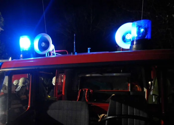 Luz Azul Emergencia Camión Bomberos Como Señal Advertencia —  Fotos de Stock