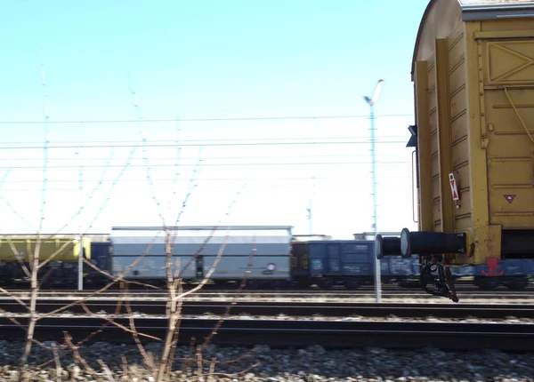 Malların Demiryolu Ile Taşınması Için Bir Yük Treni — Stok fotoğraf