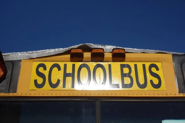 Ônibus Escolar Para Dirigir Crianças Idade Escolar Com Segurança Para — Fotografia de Stock