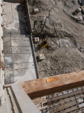 İnşaat ve inşaat sektöründe somut temel