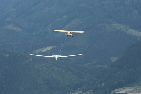 Towing Glider Aerotow Air — 图库照片