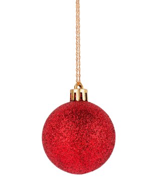Beyaz arka planda kırmızı noel topu asılı, izole