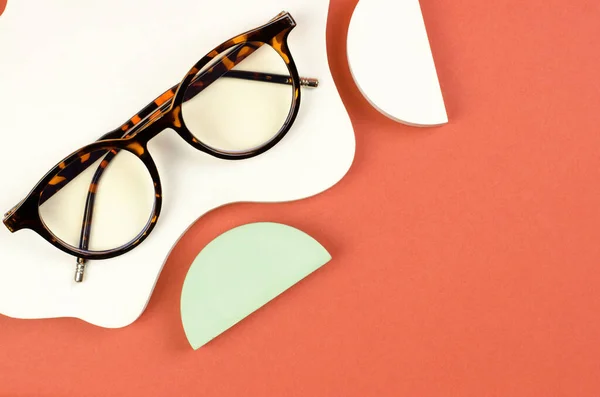 Glasses Vision Stylish Women Glasses Leopard Color Figured Light Background — 스톡 사진