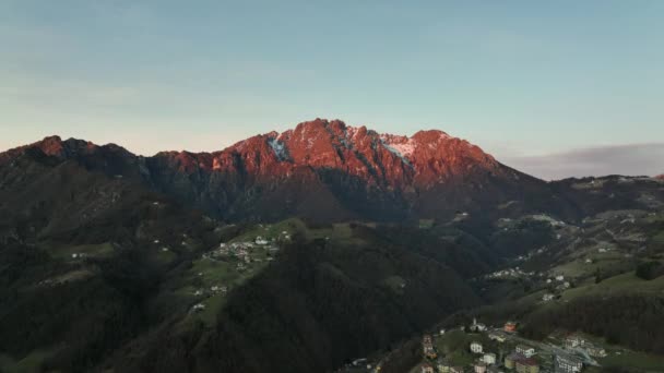 Hermoso Panorama Del Valle Seriana Sus Montañas Amanecer Alpes Orobie — Vídeo de stock