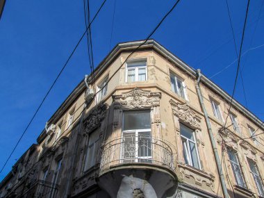Şehir merkezinde eski bir Avusturya evi.