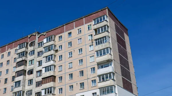 Eski Prefabrik Sovyet Konut Binası — Stok fotoğraf