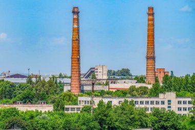 Şehrin ve sanayi bölgesinin genel manzarası