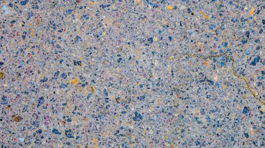 Temmuz 'da eski asfalt ve taşların dokusu