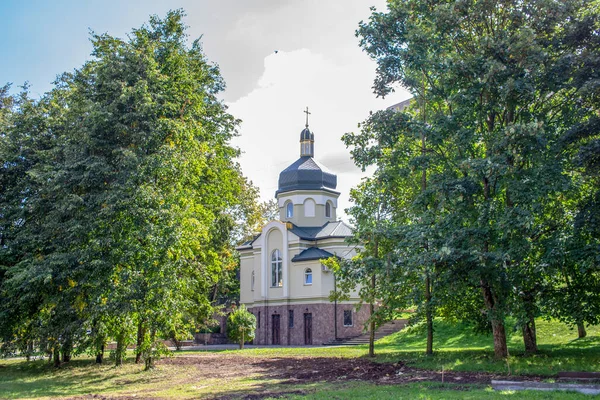 Dach Ukraińskiego Kościoła Tarnopolu — Zdjęcie stockowe