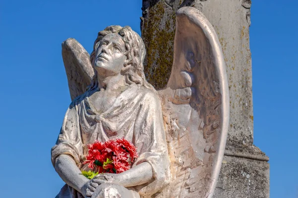 Stenen Monument Van Een Engel Het Graf Begraafplaats — Stockfoto