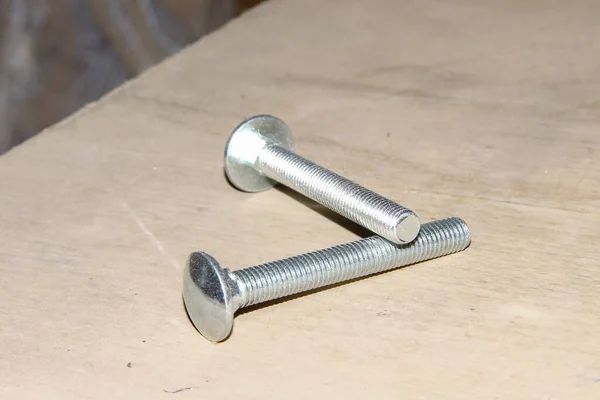 Metal Bolts Carving Workshop — Stock Photo, Image