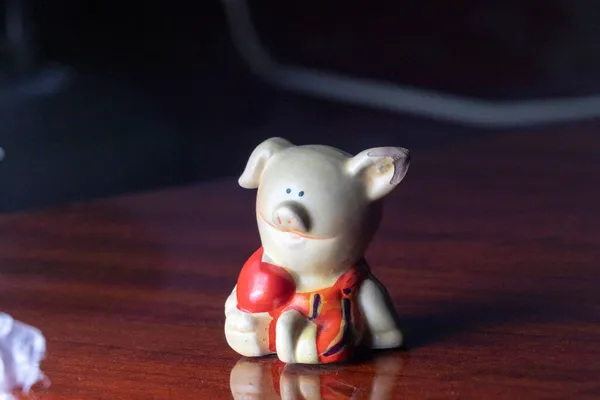 Escultura Brinquedo Estatueta Porco Para Turistas — Fotografia de Stock