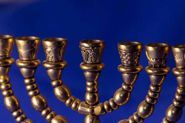 Ritual Judío Dorado Siete Candelabros Para Celebrar Hanukkah Año Nuevo —  Fotos de Stock