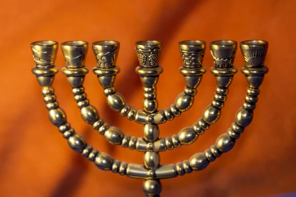 Ritual Judío Dorado Siete Candelabros Para Celebrar Hanukkah Año Nuevo —  Fotos de Stock