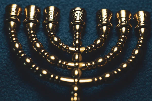 Jewish Golden Seven Candlestick Reading Torah Holy Scriptures — Stock Photo, Image