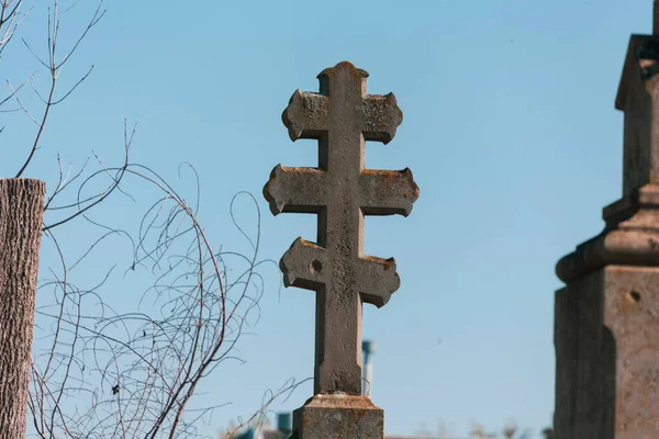 Křesťanský Kříž Hřbitově — Stock fotografie