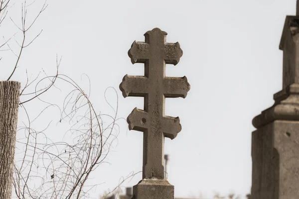 Christelijk Kruis Het Graf Begraafplaats — Stockfoto