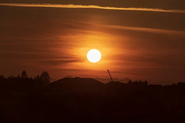 Krásný Žlutý Západ Slunce Obzoru Říjnu — Stock fotografie