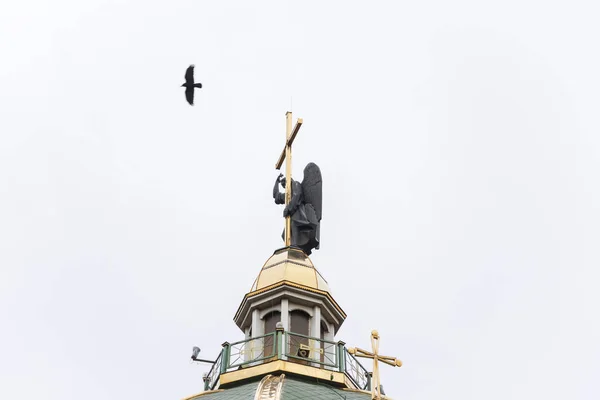 Ukrayna Katolik Kilisesi Nin Çatısında Hıristiyan Haçı — Stok fotoğraf