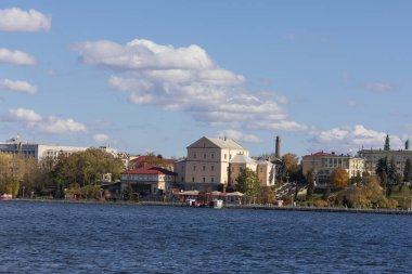 Ekim 'de yeni evleri olan yerleşim yerleri