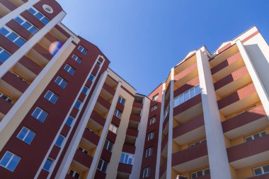 Ekim 'de yeni evleri olan yerleşim yerleri